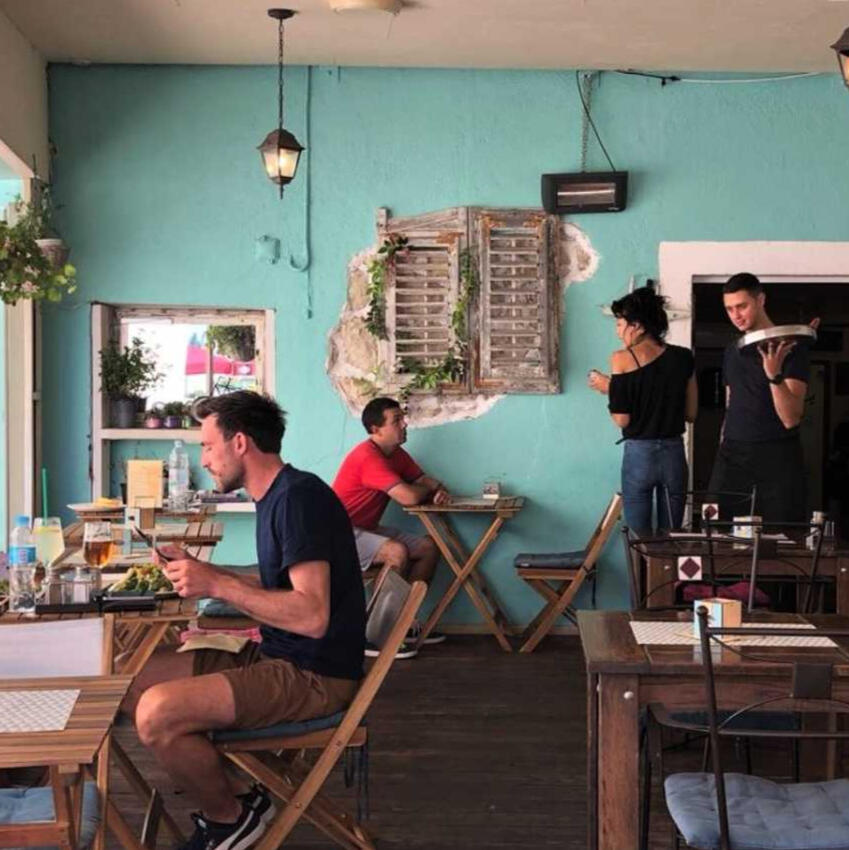 Quality food under you!